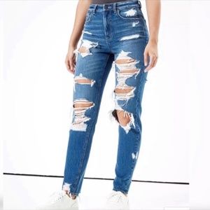 American Eagle Mom Jean
